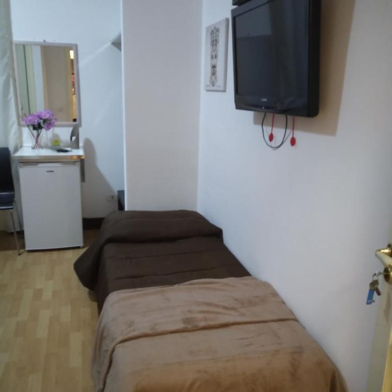 Artemide Rent BedRooms - Triple Room with Terrace - 7
