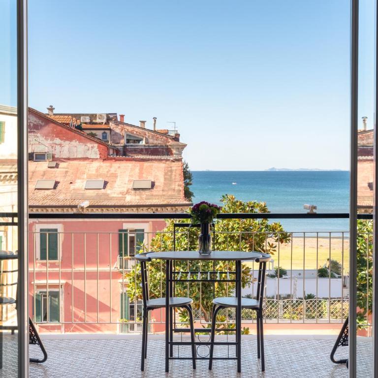 Pangea Luxury Rooms - Camera King con Vasca Idromassaggio - 1