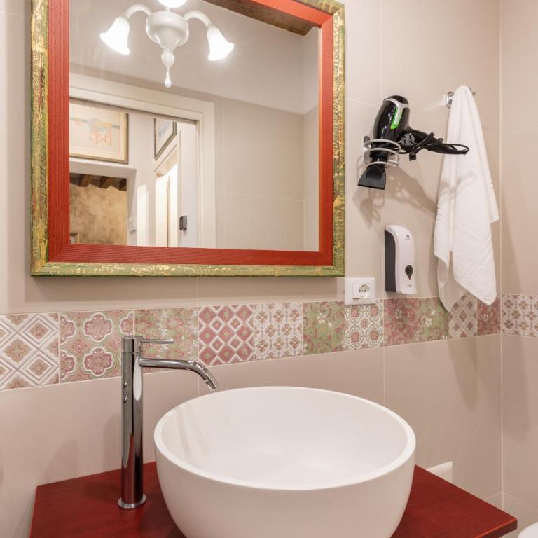 "Ea casa de mì 2", l'incanto di vivere Venezia - Apartment - Ground Floor - 50