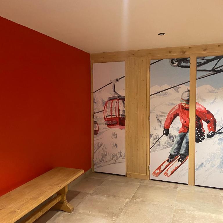 appartement 103m2 près de Megève, face à télécabine la Princesse,2 chambres , garage, local à ski - Appartement 2 Chambres - 29