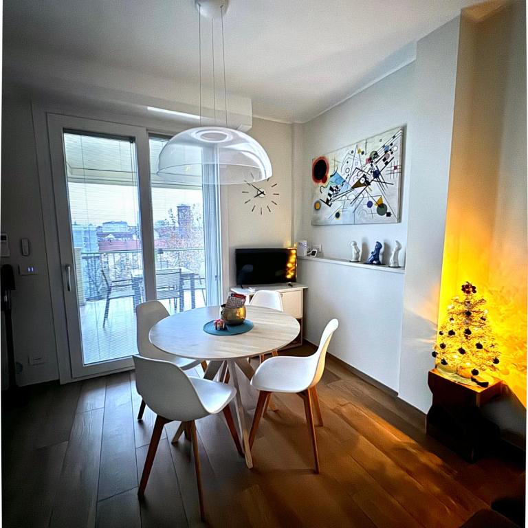 Attico Gabri - Appartamento con terrazzo panoramico vicino al Centro - One-Bedroom Apartment - 5