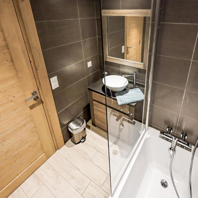 Arc 1600 SunsetPanorama Skis aux pieds 6 pers - Three-Bedroom Apartment - 26