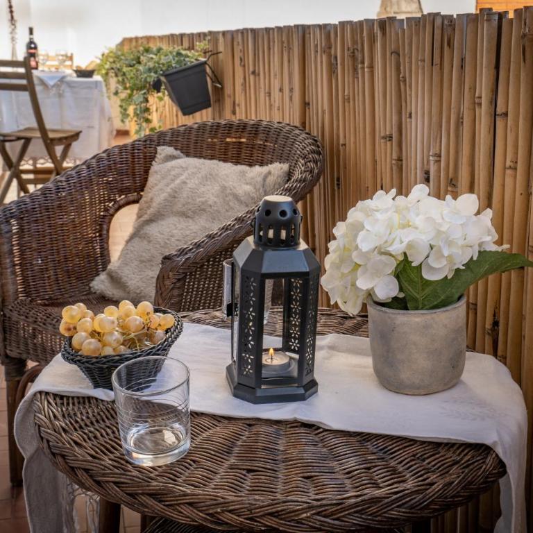 Welcome to Casa di Lucca - Your Friendly Retreat with Terrace and Parking - Three-Bedroom Apartment - 33