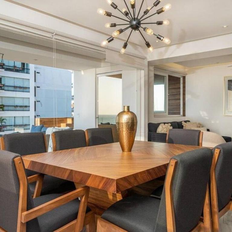 Luxury Condo D Residense - Three-Bedroom Apartment - 9