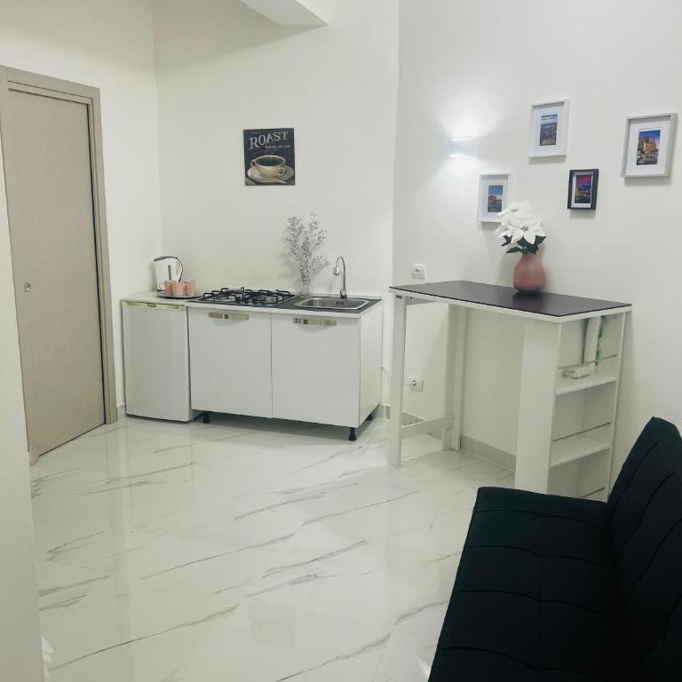 Casa Partenopea - Appartamento con 1 Camera da Letto - 1