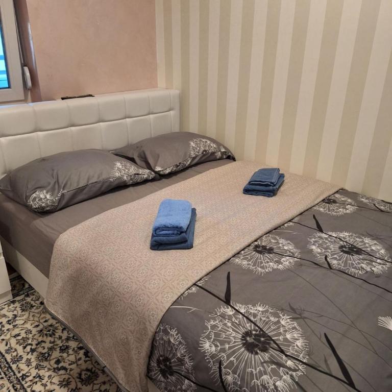 AKI APARTMAN - One-Bedroom Apartment - 14