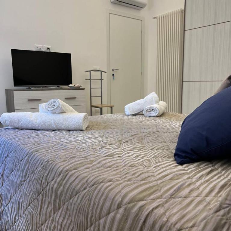 Casa Vostra - Large Double Room - 3