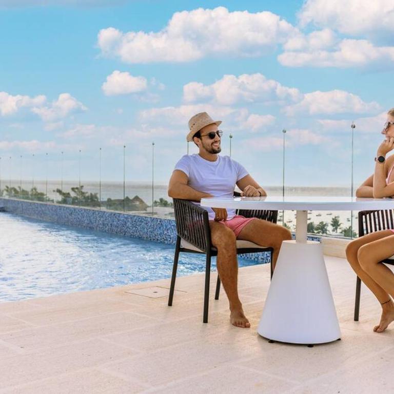 Casa Camaleón Luxury Condominium. Sea Views. Pools - One-Bedroom Apartment - 8
