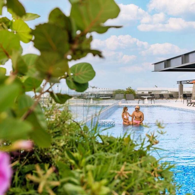 Casa Camaleón Luxury Condominium. Sea Views. Pools - One-Bedroom Apartment - 10