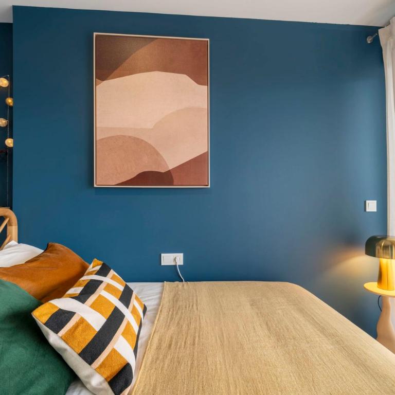 Gran Canet 2BR! Walk to Beach, Stunning Sea Views - Apartamento - 24