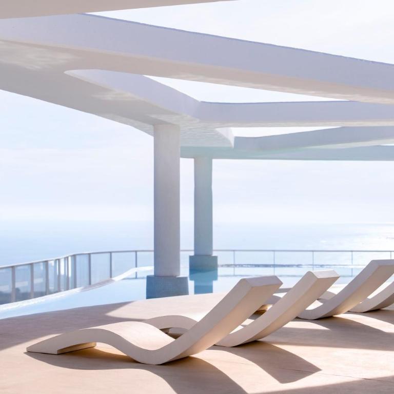 Gran Canet 2BR! Walk to Beach, Stunning Sea Views - Apartamento - 43