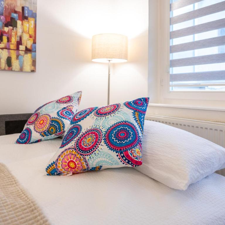Poppy Elegance City Center & Free parking - One-Bedroom Apartment - 21