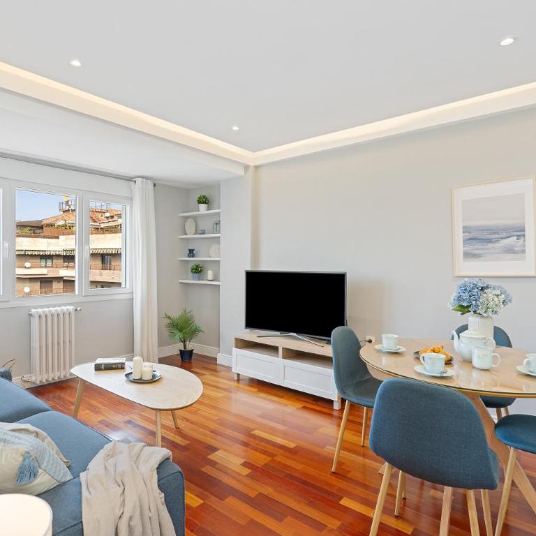 Recogidas, un lugar especial para crear recuerdos - Two-Bedroom Apartment - 4