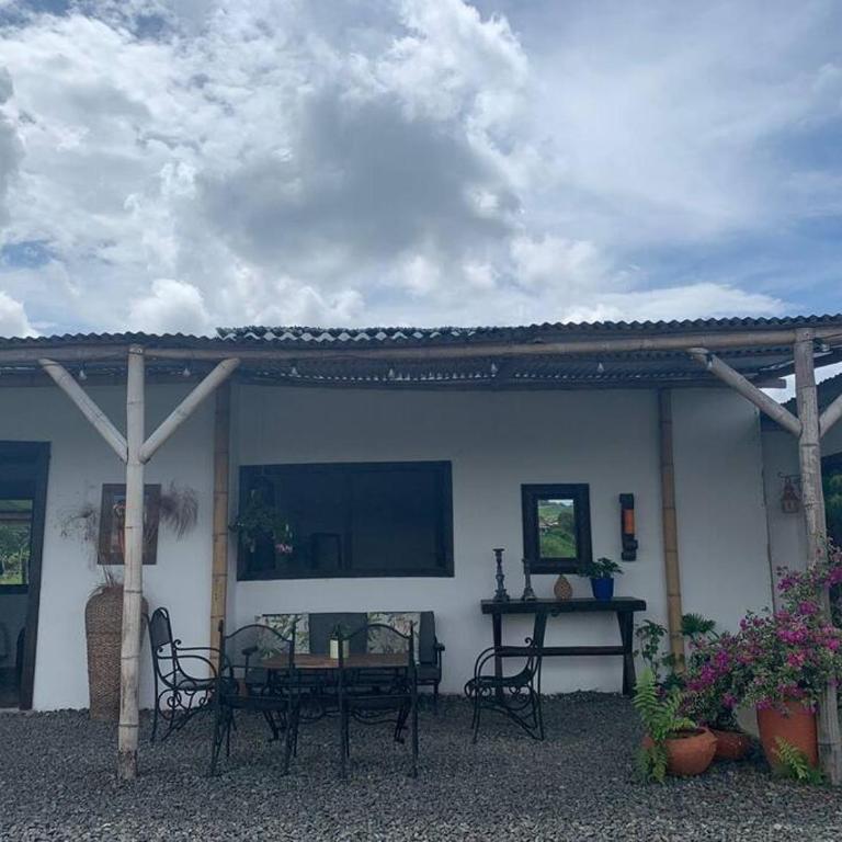 desactivada - Two-Bedroom House - 13