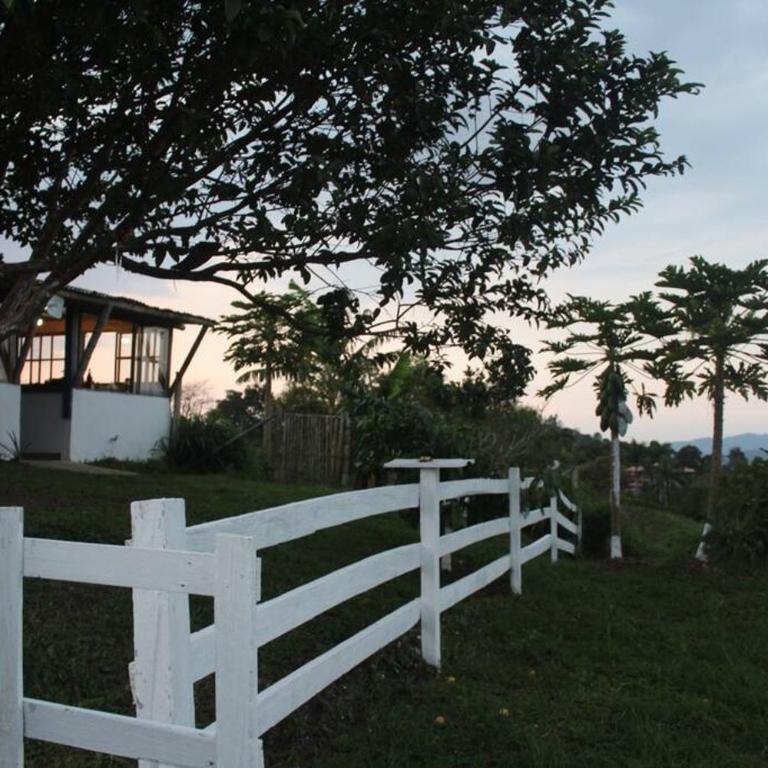 desactivada - Two-Bedroom House - 25