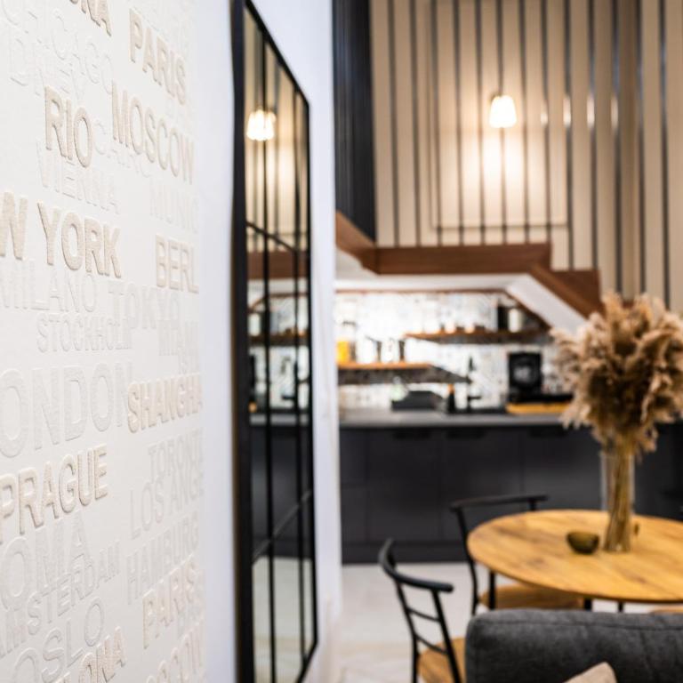 Super modern downtown apartment - Apartman sa 1 Spavaćom Sobom - 2