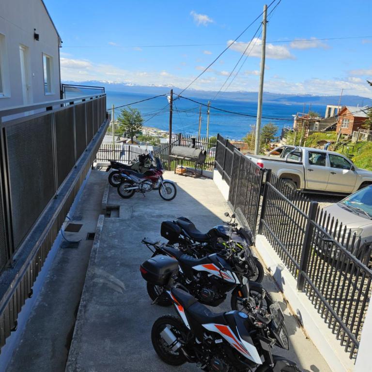 Dpto amplio con vista a la bahía - Apartamento de 2 dormitorios - 9