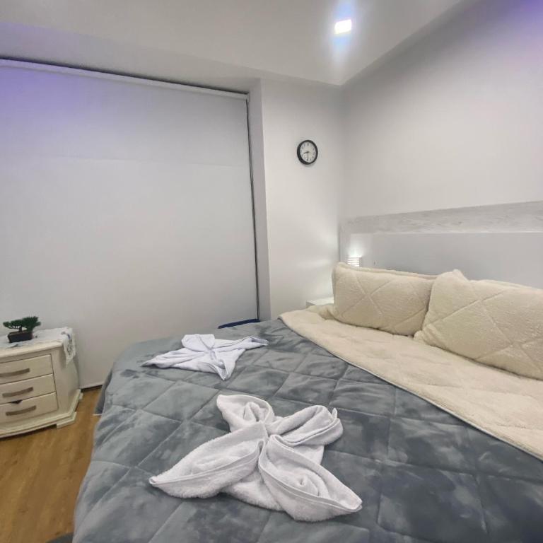 Exclusivo Apartastudio Zona Norte de Bogota - One-Bedroom Apartment - 9