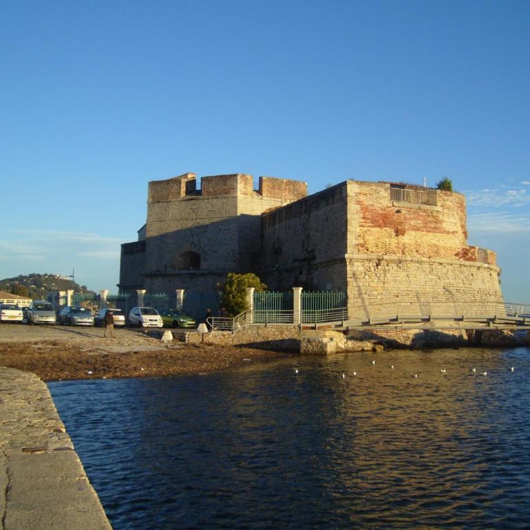 Studio La Mitre Mourillon à 2 pas des plages - Apartamento de 1 dormitorio - 13