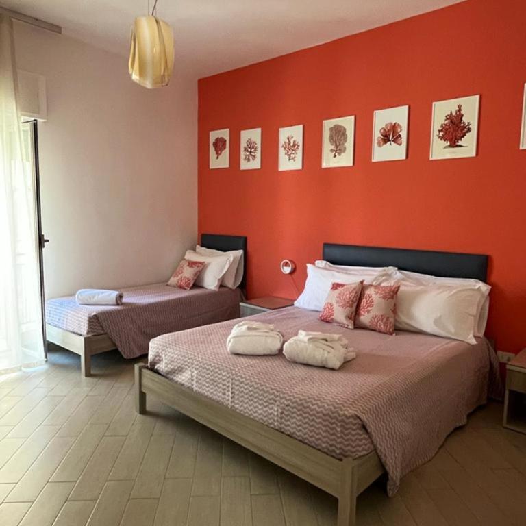 Colibri B&B - Triple Room with Private Bathroom - 1