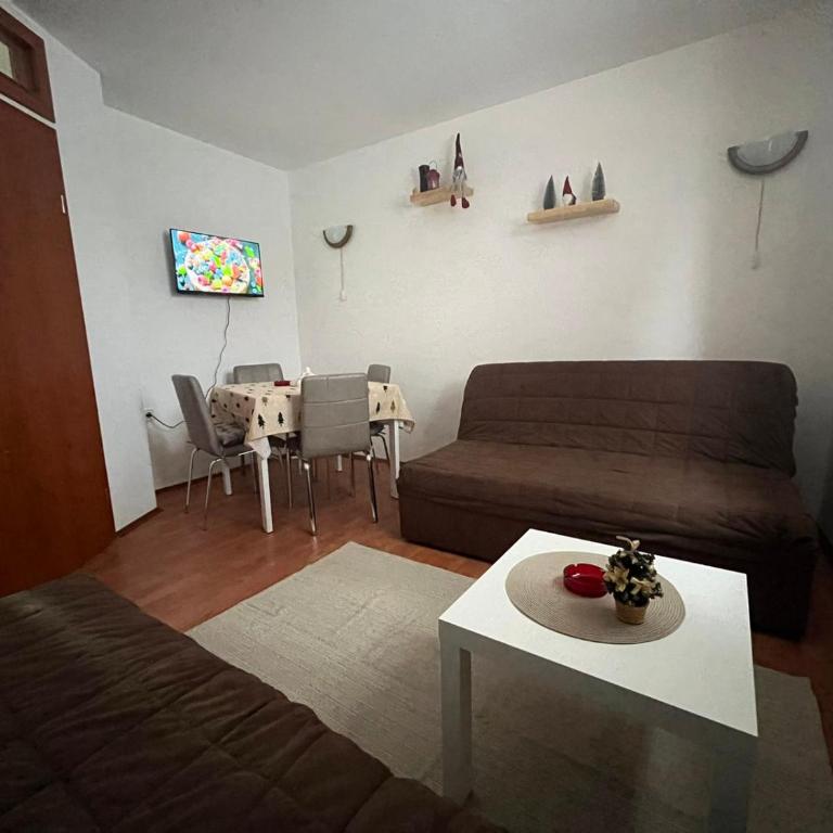 Apartman Cogan - 100m from Gondola - Brzece - Apartman sa 1 Spavaćom Sobom - 1