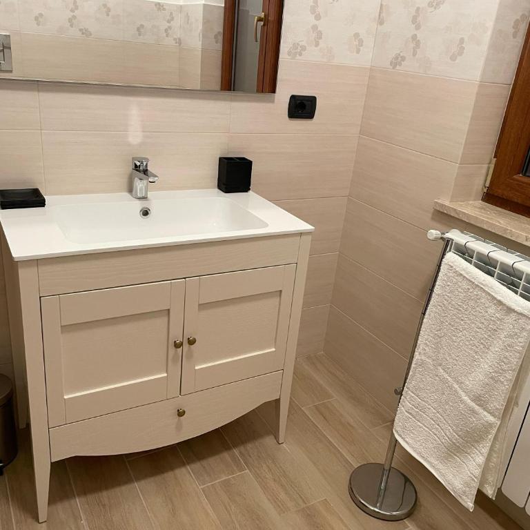 MARTA'S APARTMENT ROCCARASO - Appartamento con 3 Camere da Letto - 19