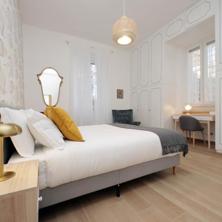 YCH-Brand new Vatican flat with terrace - One-Bedroom Apartment - 2