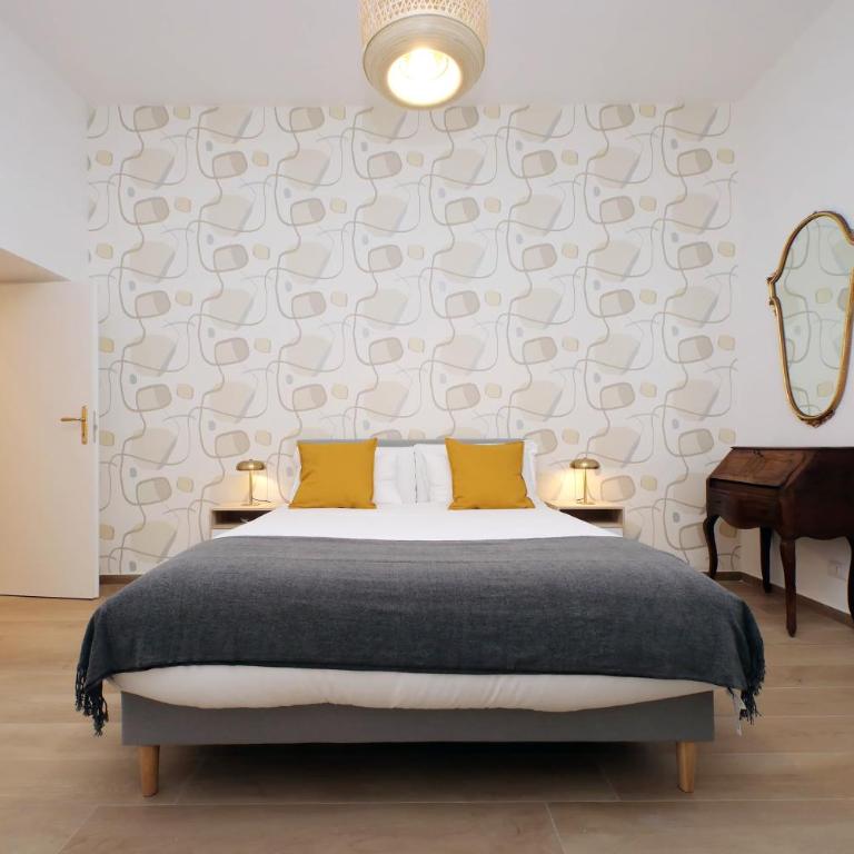 YCH-Brand new Vatican flat with terrace - One-Bedroom Apartment - 24