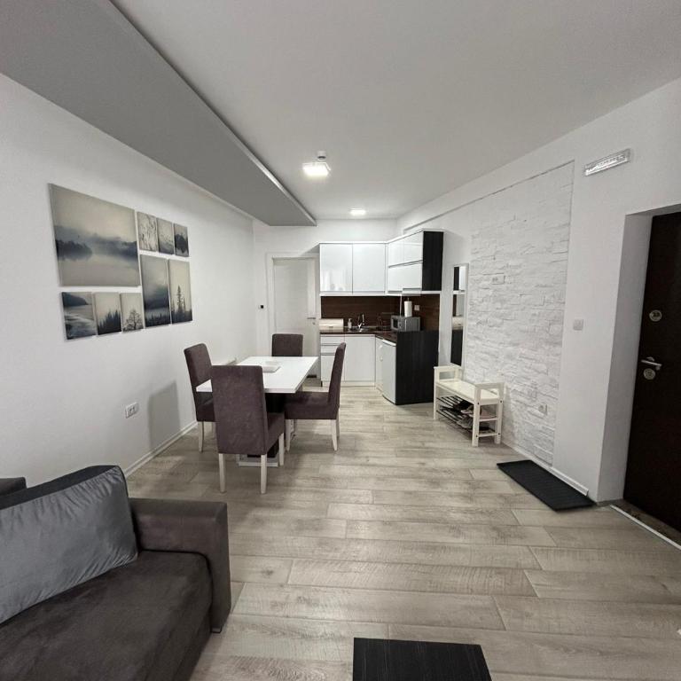 White Apartman Kopaonik - One-Bedroom Apartment - 5