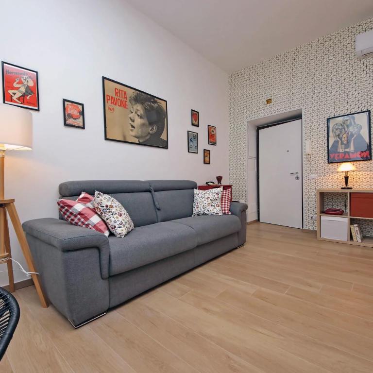 YCH-Brand new Vatican flat with terrace - One-Bedroom Apartment - 18