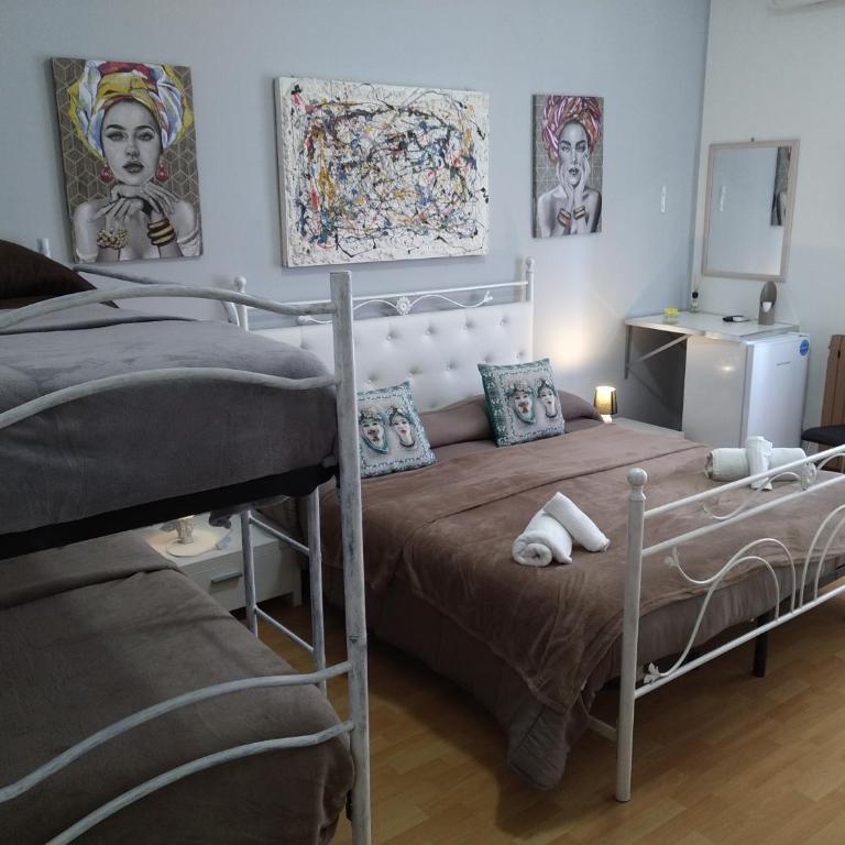 Artemide Rent BedRooms - Quadruple Room with Terrace - 7