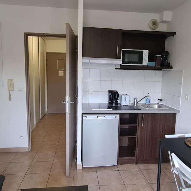 B210 Appartement DisneyLand Paris Parking et wifi - One-Bedroom Apartment - 11