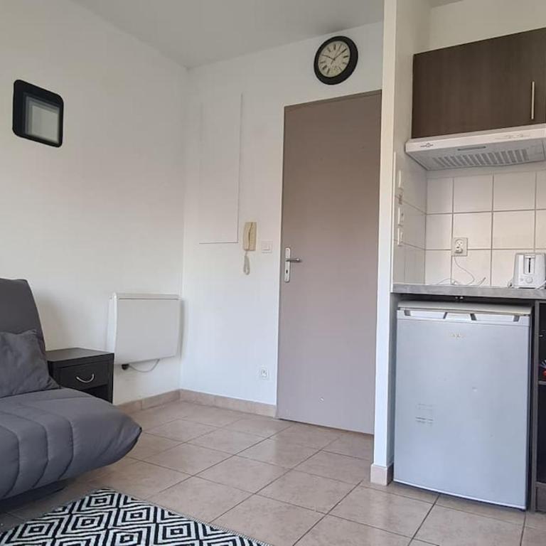 B210 Appartement DisneyLand Paris Parking et wifi - One-Bedroom Apartment - 16