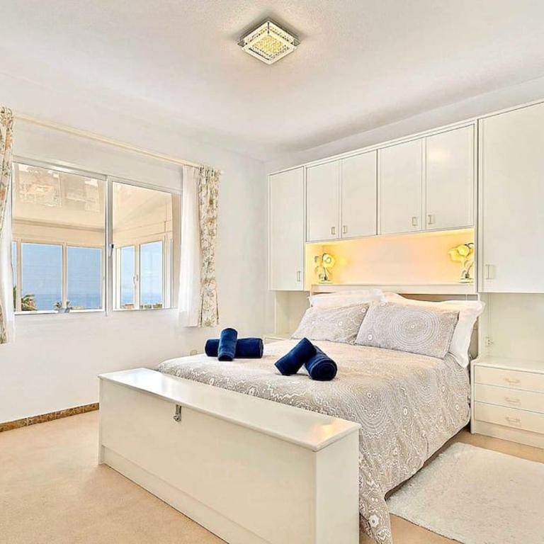 Villa Marite - 4 bed/ 2 bath - own private pool - Villa - 23