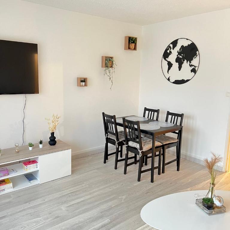 CICONIA : CENTRE-VILLE MULHOUSE, PARC NOUVEAUX BASSINS A PROXIMITE - Appartamento con 2 Camere da Letto - 2