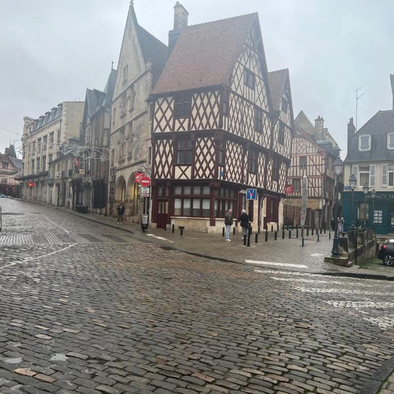 Charmant T2 plein centre ville et proche gare - Appartement 1 Chambre - 5