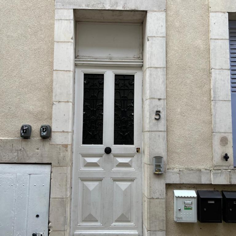 Charmant T2 plein centre ville et proche gare - Appartement 1 Chambre - 11