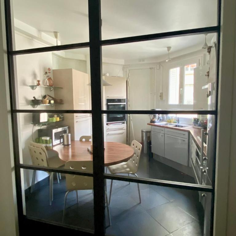 Maison Auguste - Chambre Double avec Salle de Bains Privative - 10