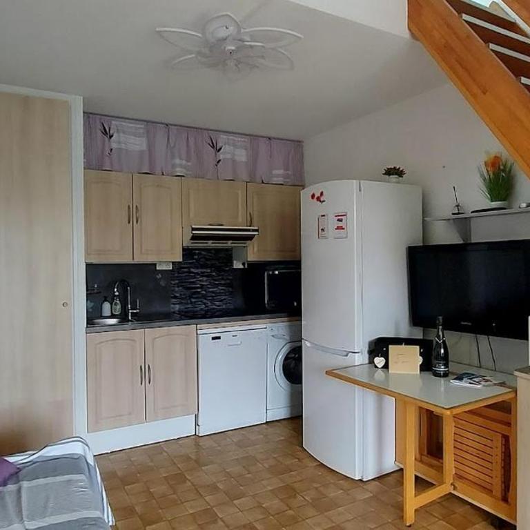 Hameau du Rivage 224 - Rez de jardin climatisé - 3 étoiles - 6 Pers - Jardin - Piscine - Vélos prêtés - Parking - 400m de la plage de La Lagune - WIFI - Apartment - Ground Floor - 14