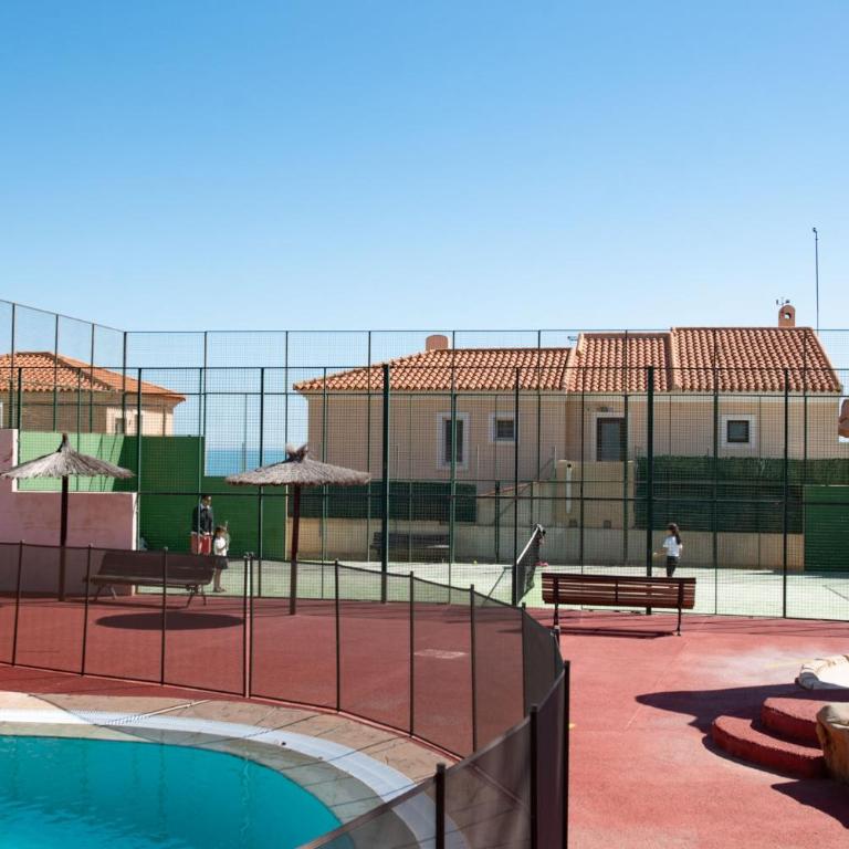 Holiday Beach El Olivo - Three-Bedroom House - 43
