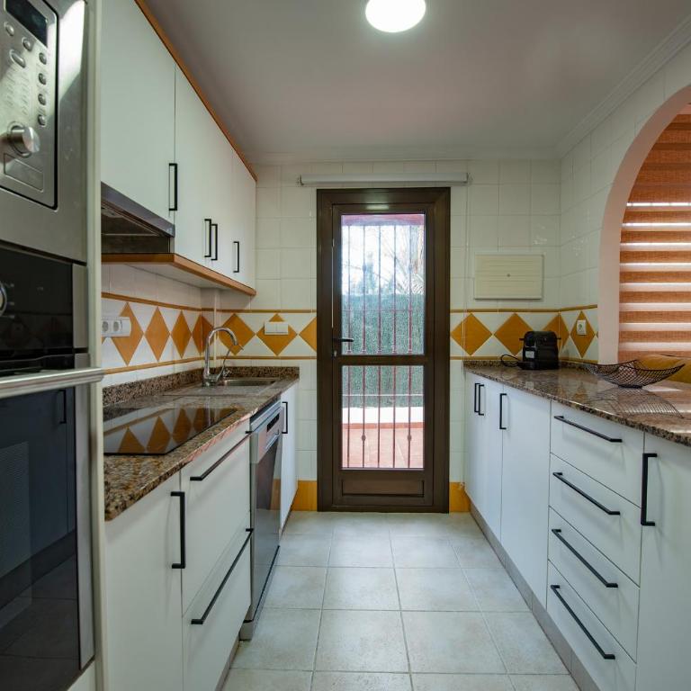 Holiday Beach El Olivo - Three-Bedroom House - 54