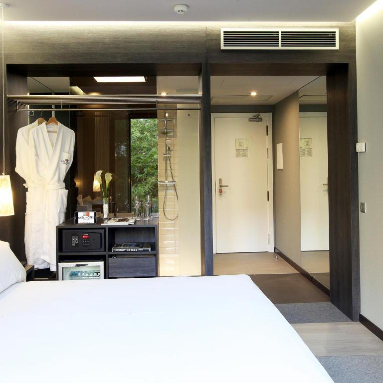 Axel TWO Barcelona 4 Sup - Adults Only - Premium Double Room - 4