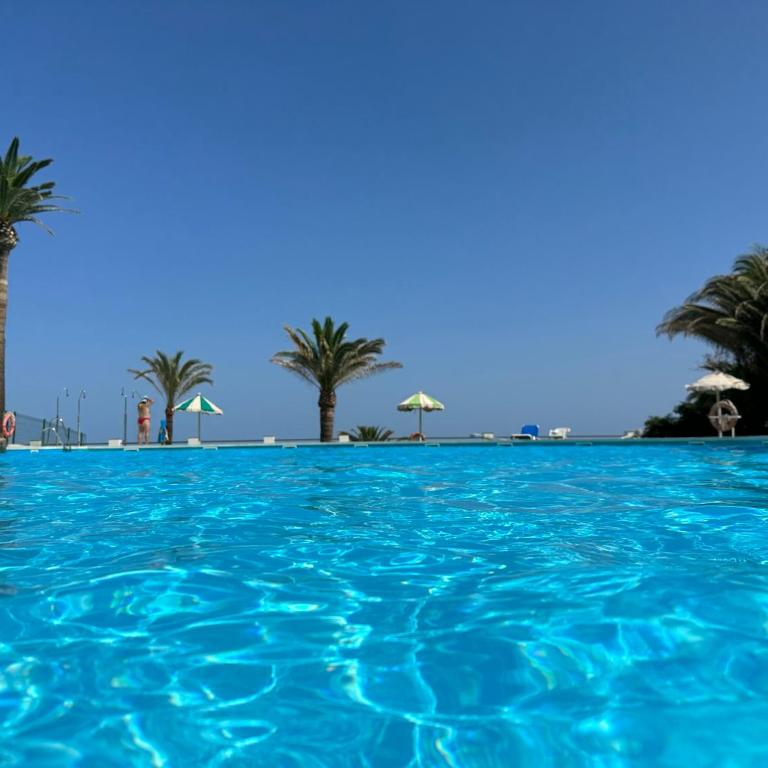 Casa Folimanka, 250sqm Garden Duplex with Jacuzzi, Sea View & Cinema - Two-Bedroom Apartment - 34