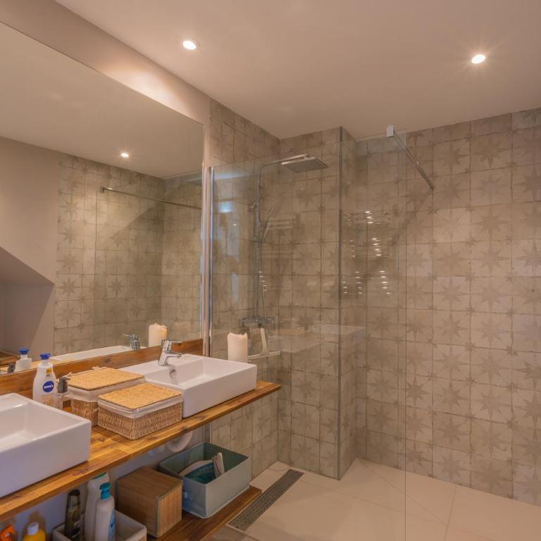 Casa Folimanka, 250sqm Garden Duplex with Jacuzzi, Sea View & Cinema - Two-Bedroom Apartment - 15