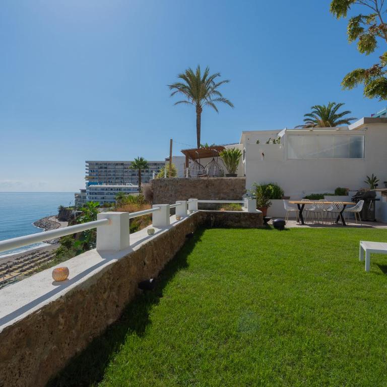 Casa Folimanka, 250sqm Garden Duplex with Jacuzzi, Sea View & Cinema - Two-Bedroom Apartment - 31