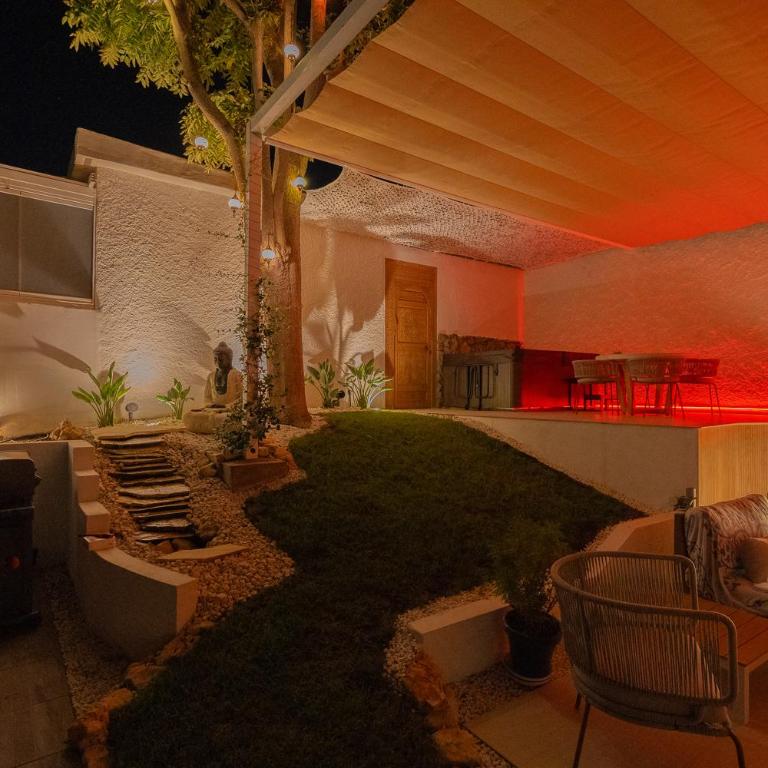 Casa Folimanka, 250sqm Garden Duplex with Jacuzzi, Sea View & Cinema - Two-Bedroom Apartment - 45