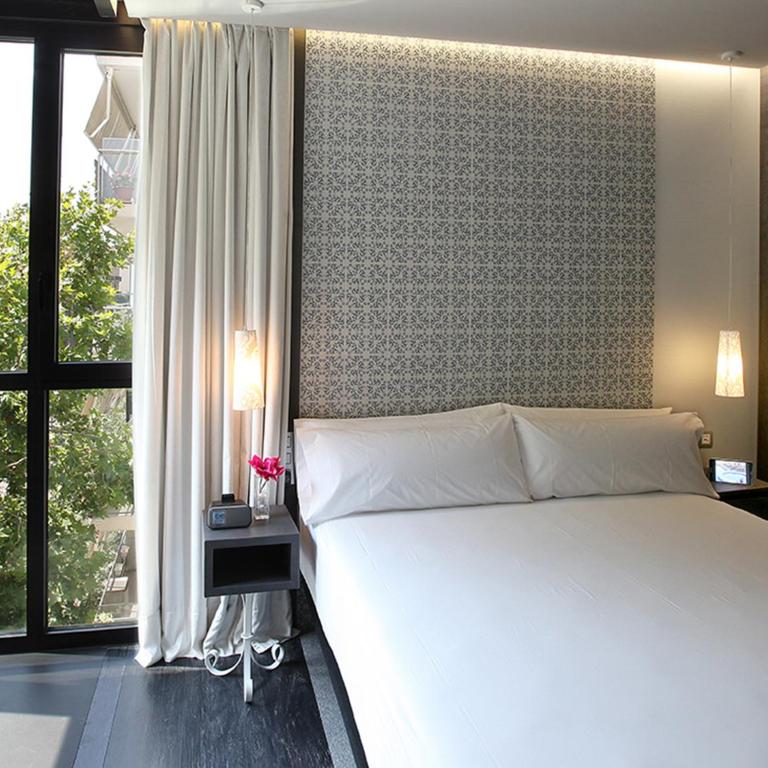 Axel TWO Barcelona 4 Sup - Adults Only - Superior Double Room - 3