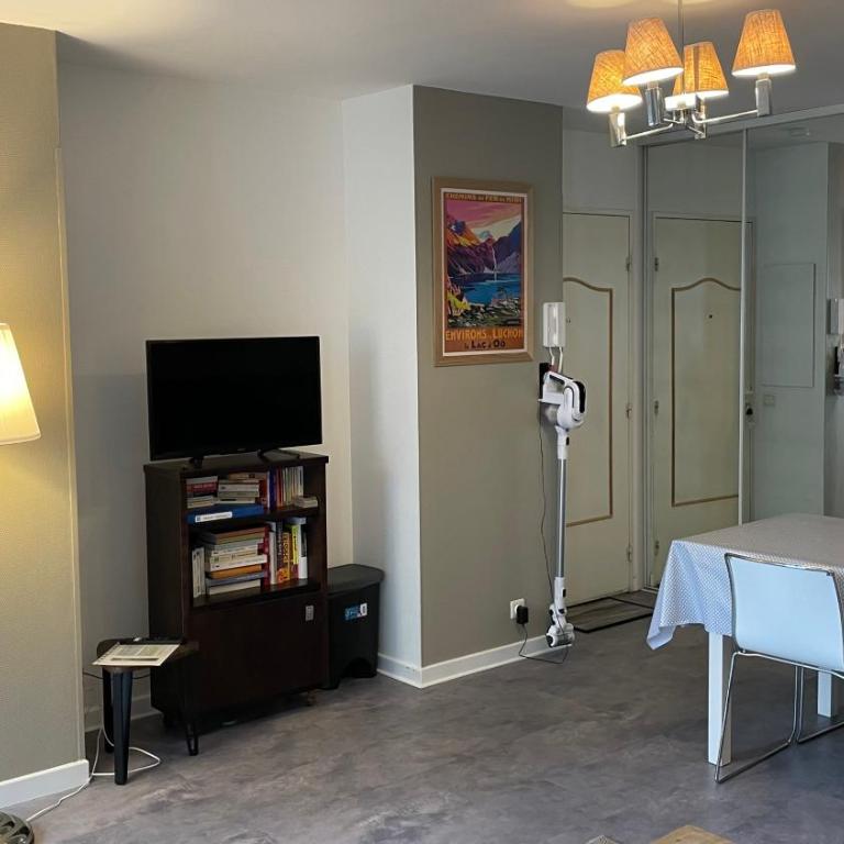 Au pied des télécabines, T2, parking, cave, ascenseur - Appartement 1 Chambre - 4