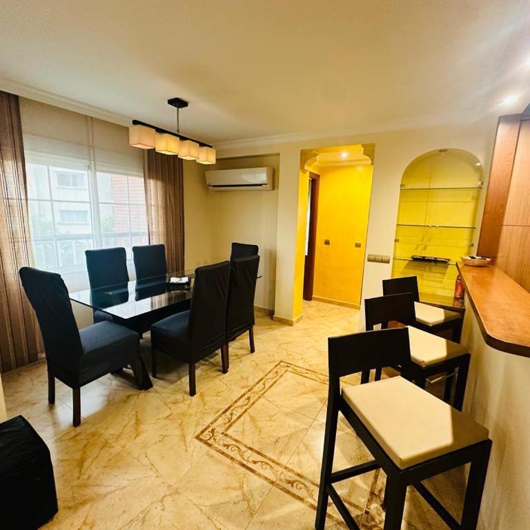 2 DB Apartamento Playa Fuengirola - Two-Bedroom Apartment with Balcony - 12
