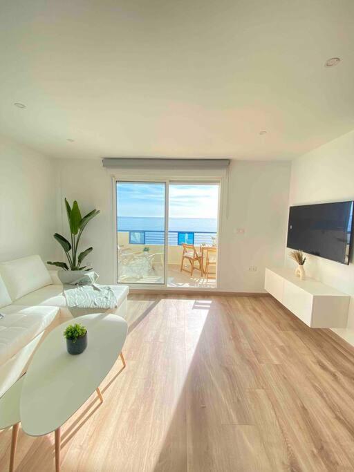 Marbella Beach Front View by Sol Maestranza - Two-Bedroom Apartment - 39